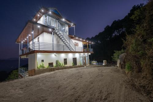 Kumarhatti Maison | Kasauli Hills Regency I Kasauli