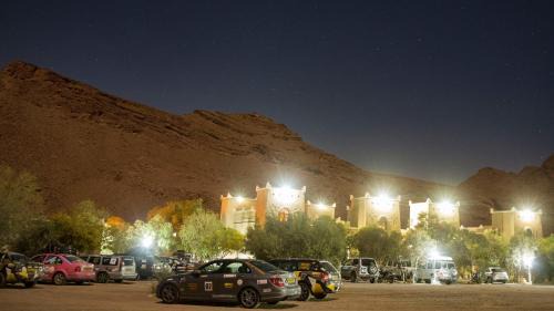 Lkheng Hôtel | Kasbah Hotel Camping Jurassique