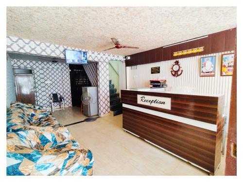 Varanasi Maison | Kashi Vishwanath Temple 2 Km From The Royal Inn New