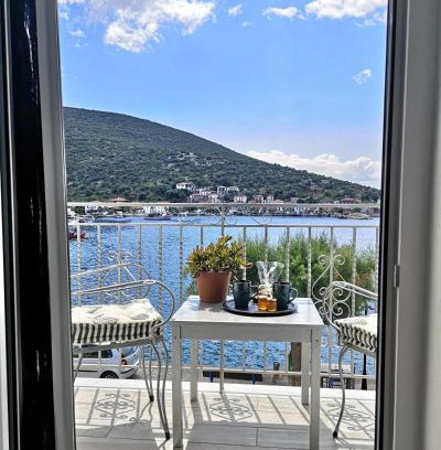 Trikeri Maison | Kassi's seaside escape
