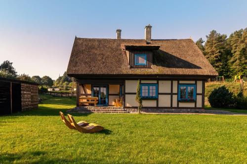 gmina Stezyca Maison | Kaszuby, dom kaszubski nad jeziorem Danielowa Dolina