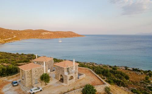 Monemvasia Maison | Katerina's Villas - Monemvasia Beachfront Stone Paradise