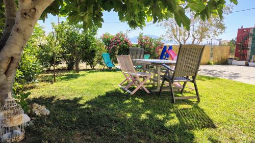 Velon Maison | Katia 's Country House