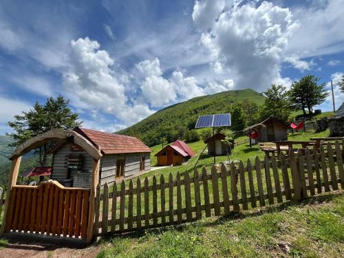 Mojkovac Cabine | Katun Lanista-Kolibe Bogavac