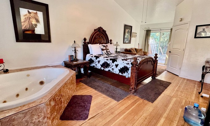 Three Rivers Appartement | Kaweah River Jacuzzi Room Studio