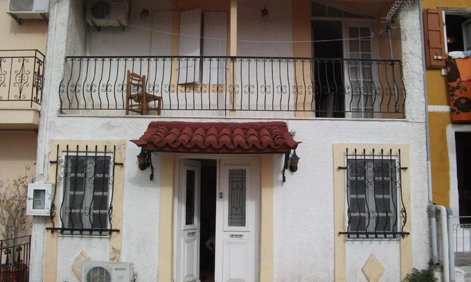 Paliki Maison | Kefalonia Home with view over the mountains/sea