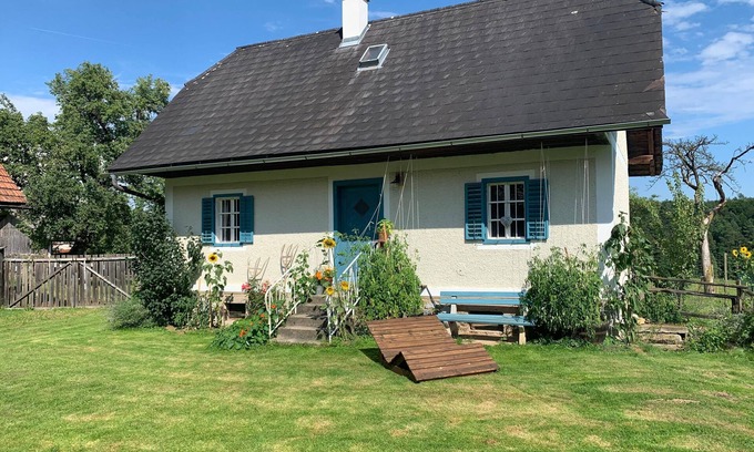 Sankt Martin im Sulmtal Maison | Kellerstöckl am veganen Bio-Lebenshof - nur für Hundefreunde empfohlen !