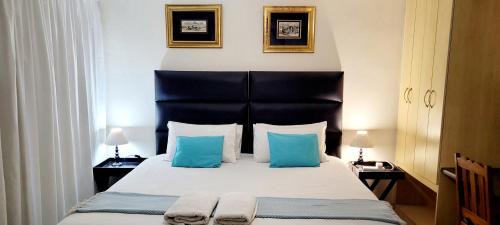 Nahoon Lit Et Petit-Déjeuner | Kennington Palms B&B/Self Catering