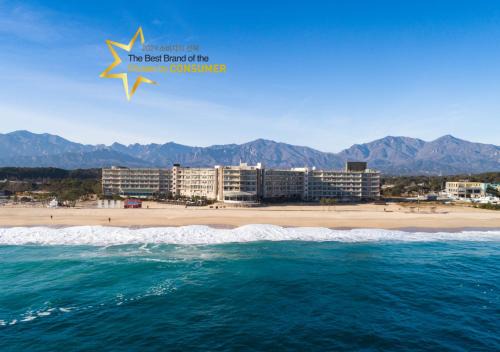 Toseong Station Balnéaire | Kensington Resort Seorak Beach