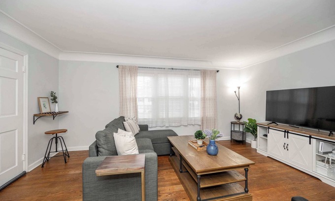 Roselawn Finance Copropriété | Kenwood Keys 1 – Cozy Stay for 6