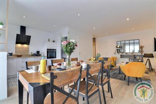 Saint-Germain-en-Cogles Maison | Ker sandra