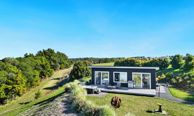 Okaihau Cabine | Kerikeri Skylark Lodge secluded guesthouse, 12 mins away from Kerikeri town