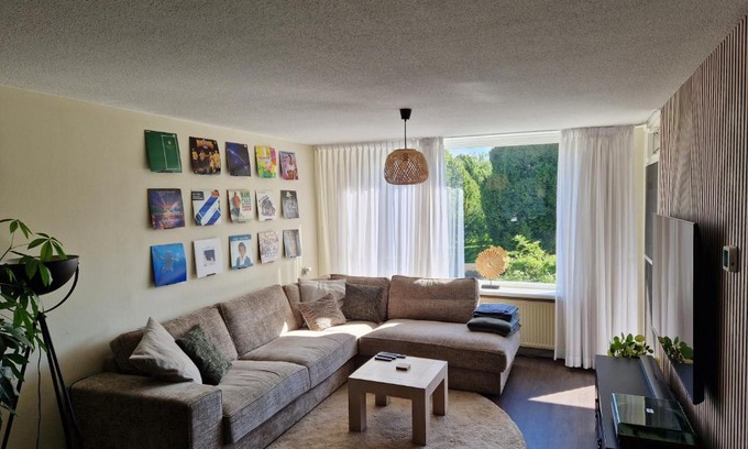 's-Molenaarsbuurt Appartement | Kevin's Casa
