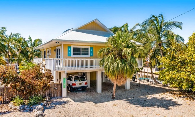 Cutthroat Harbor Estates Maison | Key Lime Time
