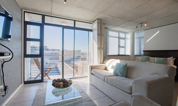 Milnerton Appartement | Key West 417 by CTHA