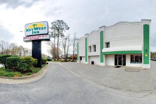 Central Newport News Hôtel | Key West Inn - Newport News