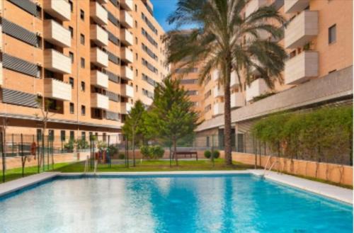 Parque Ayala Appartement | Keywise Perfect location next to María Zambrano STATION, central , beach ,pool and free Parking
