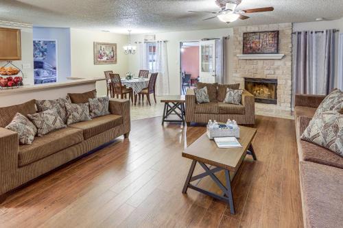Killeen Maison | Killeen Home with Sunroom about 8 Mi to Fort Cavazos!
