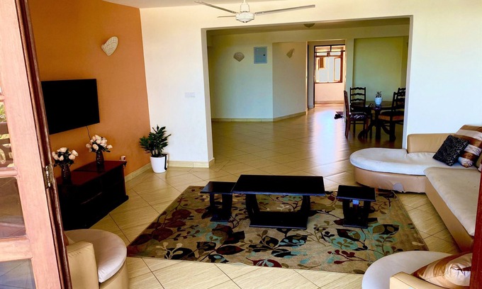 Shanzu Appartement | KimKev Smart Apartment