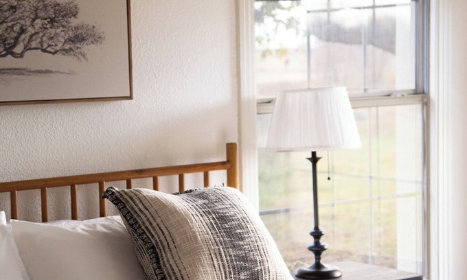 China Spring Maison | Kindred Cottage - Charming 3 bedroom house 20min from downtown
