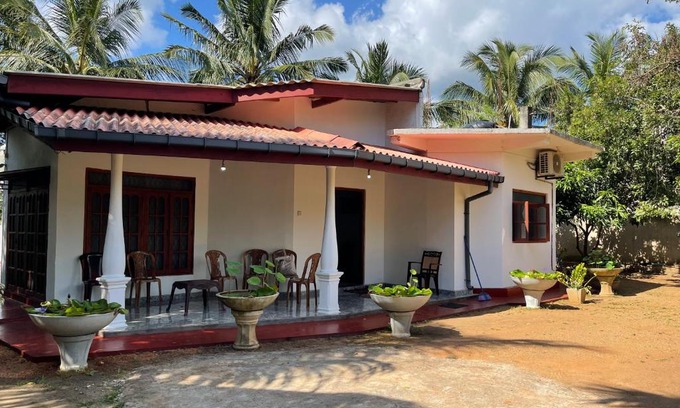 Anuradhapura Maison | King's Court Home stay Anuradhapura