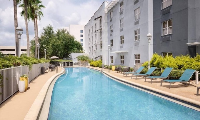 Westshore Hôtel | King Suite with Outdoor Swimming Pool Perfect for Trips Near Tampa Attractions