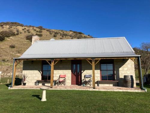 Hurunui Maison | Kingfisher cottage