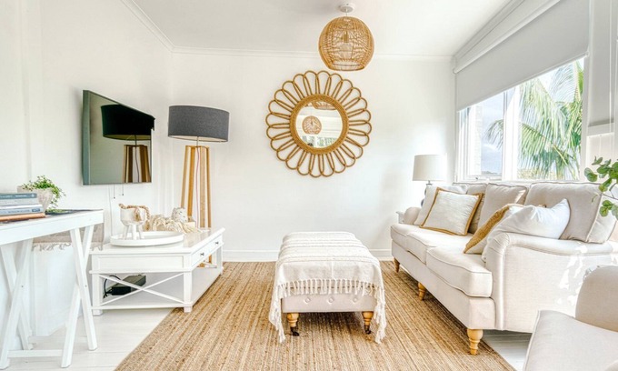 Bateau Bay Maison | Kipling House. Complete comfort, charm and style.