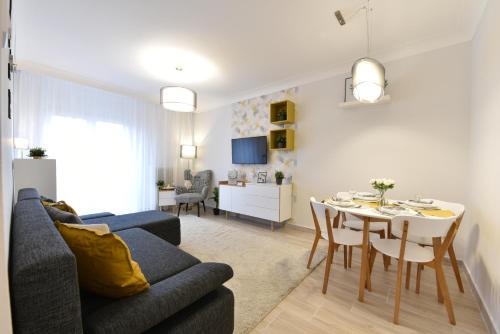 Szekesfehervar Appartement | Királykút 1 apartman - ingyen parkolás, bicajok, ac