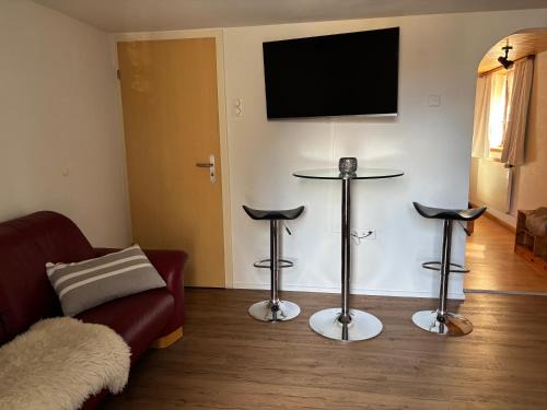 Buerglen Appartement | Kirchenrüttiweg 1