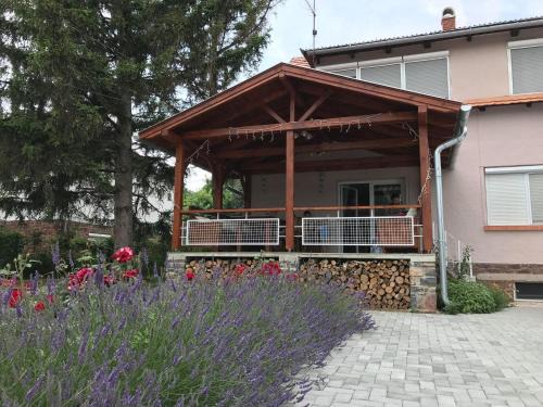 Badacsony Appartement | Kishableány Apartmanház