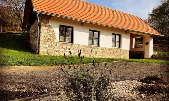 Pecsvarad Maison | Kishosszúrét Vendégház