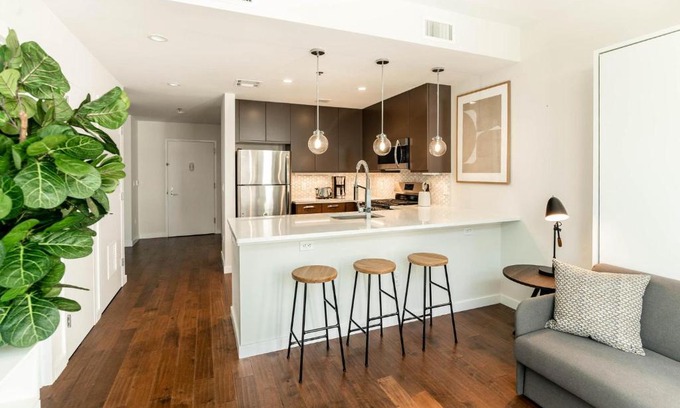 Central Business District Appartement | Kislak 601 1BR Penthouse with Stunning Rooftop Terrace