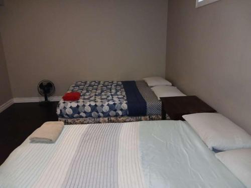 Rosemount Maison | Kitchener -WLU BNB-Minutes To University of Waterloo, Conestoga College,Buses,Airport