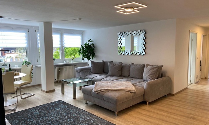 Kaiserslautern Appartement | KL40: New, fully furnished 3-bed apart. located in the heart of Kaiserslautern.