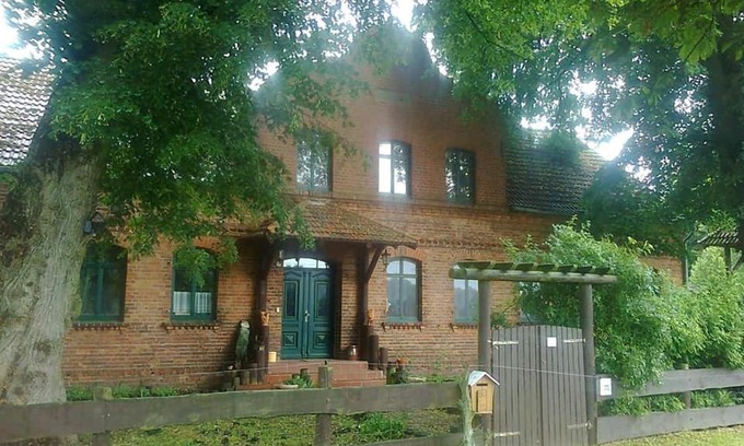 Wittstock/Dosse Appartement | Kleine Ferienwohnung Jagdzimmer auf Bauernhof in Alleinlage