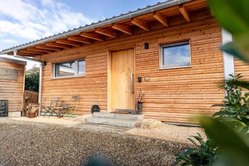 Inzigkofen Appartement | Klosterblick - Inzigkofen (FeWo mit Naturteich)
