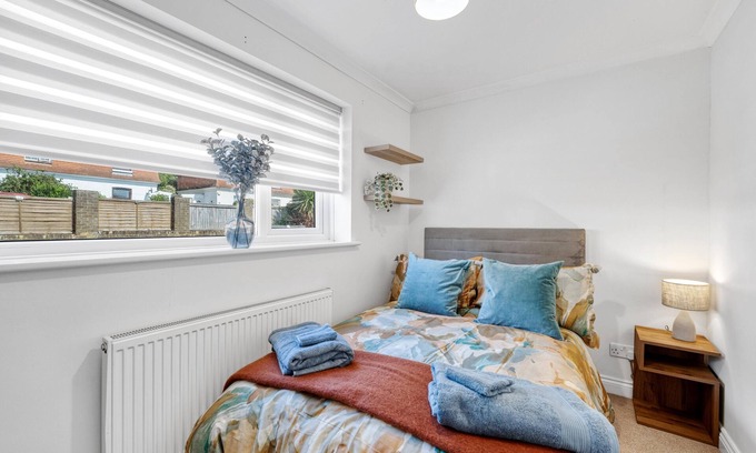 Dover Maison | Knights Rest -beautiful home in Dover with parking