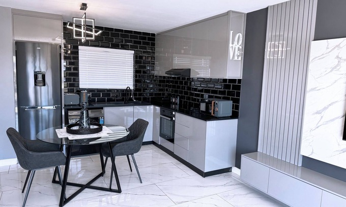 Century City Appartement | Knightsbridge Luxury Apartments Century City by Vvip Bookings
