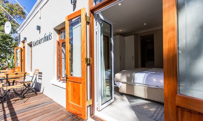 Stellenbosch Central Appartement | Koetsiershuis