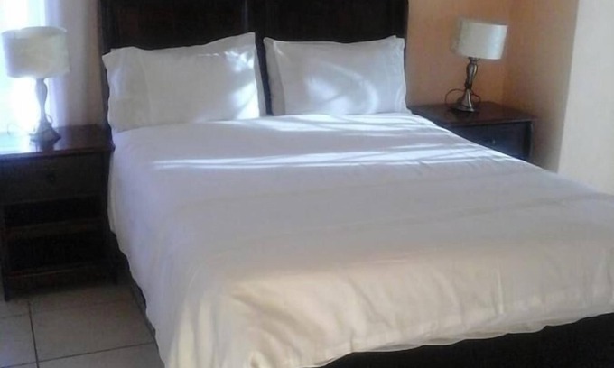 Akasia Maison | Koiketla Guesthouse