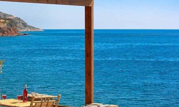 Elounda Cottage | KOLOKITHA: Spacy 1 Studio Plaka Beach Cottage