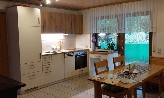 Oppenau Appartement | Komplett im Landhausstil Eingerichtete Fewo 2 Ebenerdig