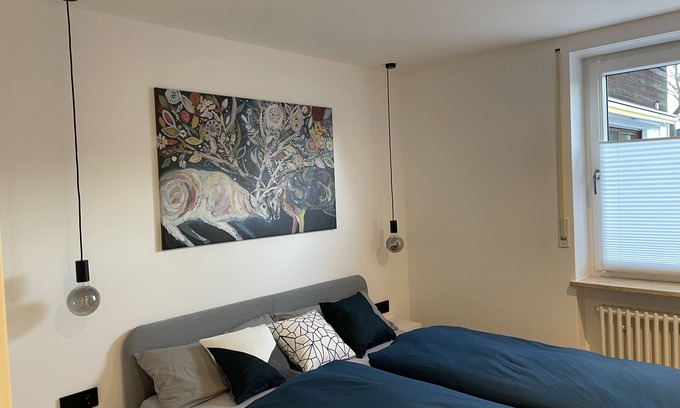 Munchen District Appartement | Komplett neu Renoviertes Apartment in Einer Idyllischen Waldsiedlung