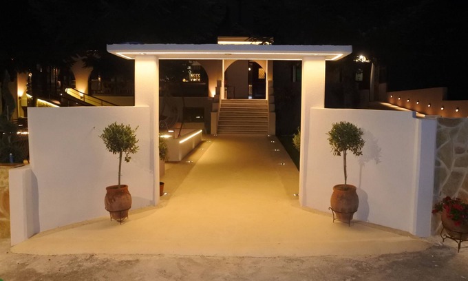 Arnaia Hôtel | Konaki Hotel & SPA