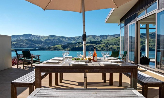 Akaroa Maison | Kotare Point Paradise - Akaroa Holiday Home