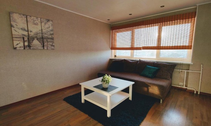 Luganuse Appartement | Kotkapesa Apartment