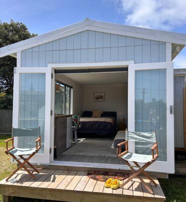 Otaki Beach Maison | Kowhai Landing Beach Cabin