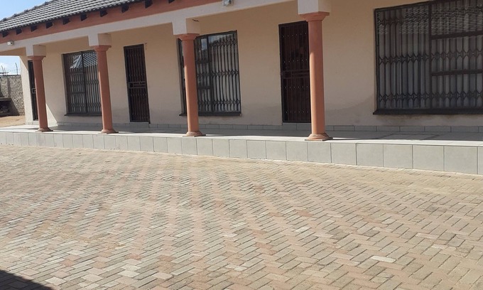 Polokwane Maison | KPK LODGE