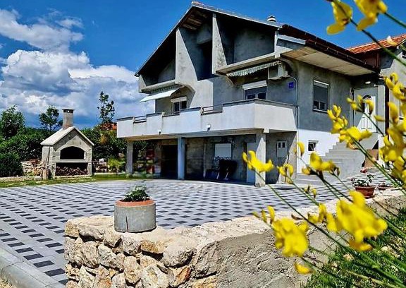 Razanac Maison | Krneza vacation house